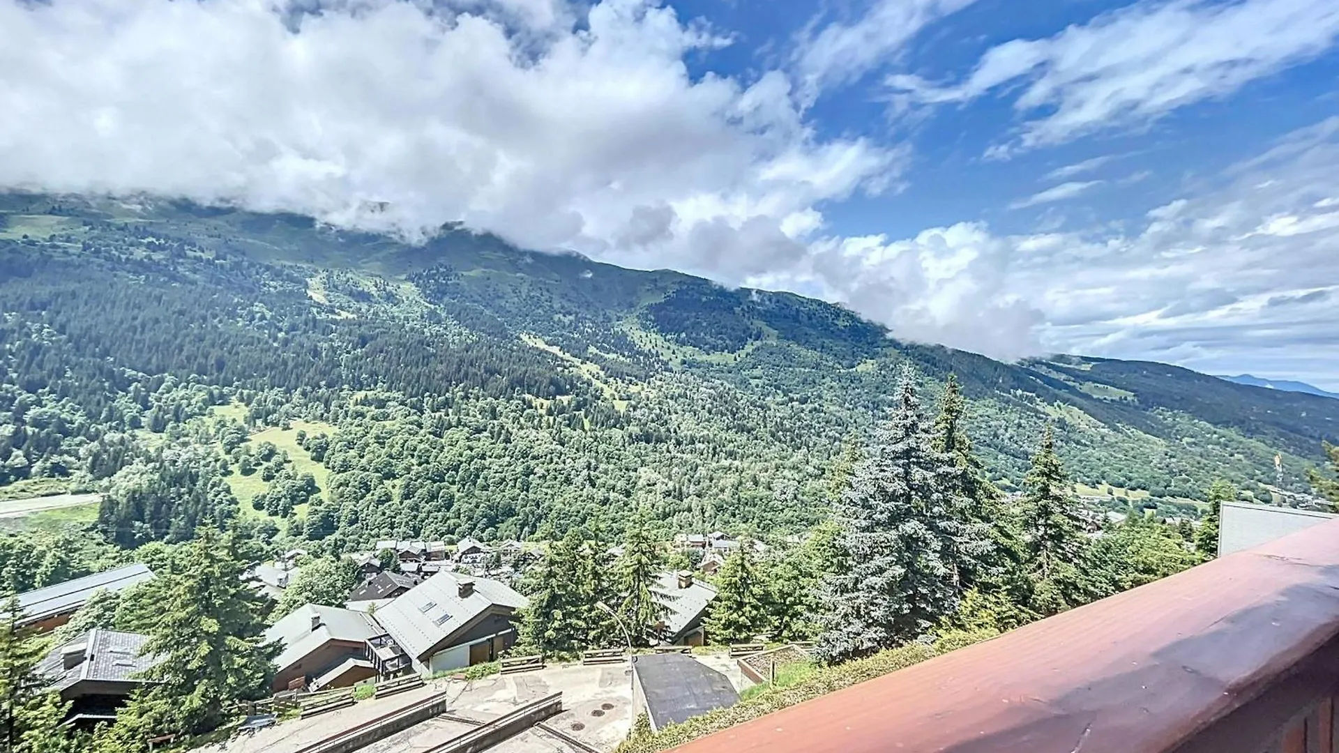 Studio Fonctionnel Pres Des Pistes Et Commerces Avec Wifi - Fr-1-688-72 Meribel France