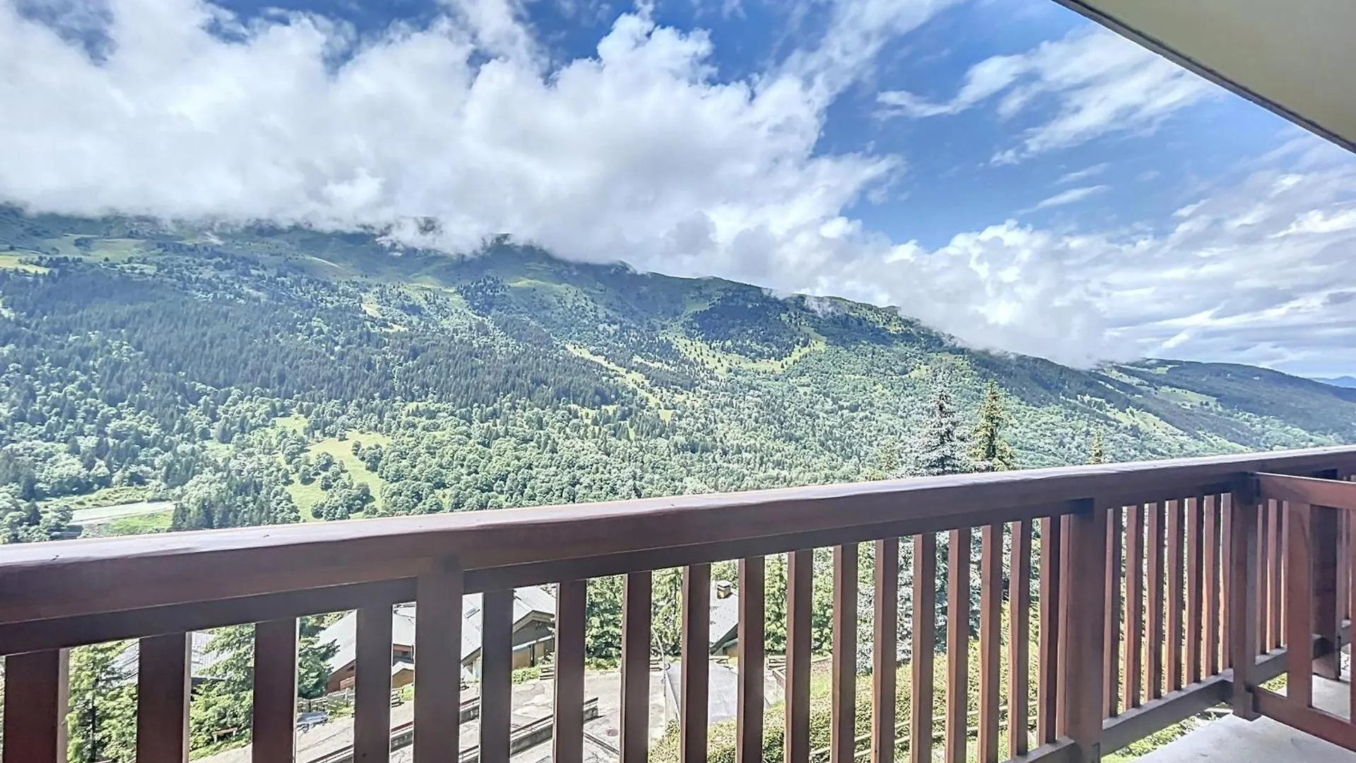 Apartment Studio Fonctionnel Pres Des Pistes Et Commerces Avec Wifi - Fr-1-688-72 Meribel France